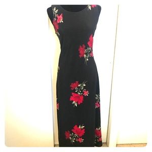 Black Sleeveless Floral Dress